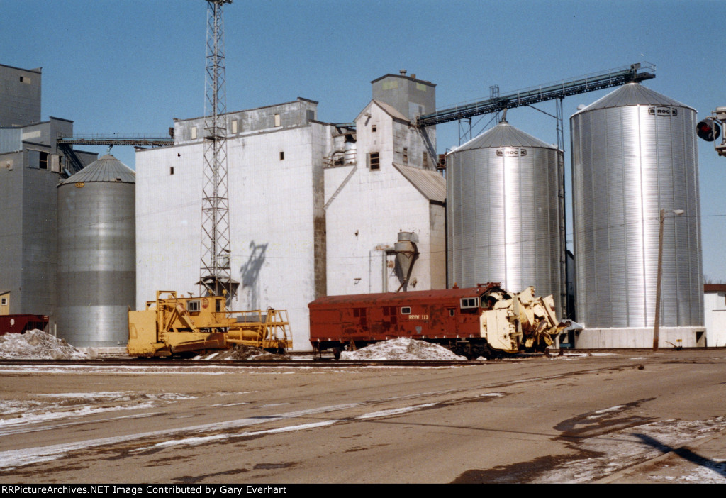 RRVW Snow Cutter #113 - Red River Valley & Western RR